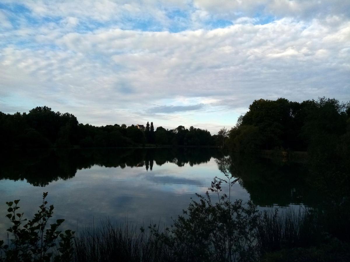 By The Lake La Trinite-Porhoet Экстерьер фото